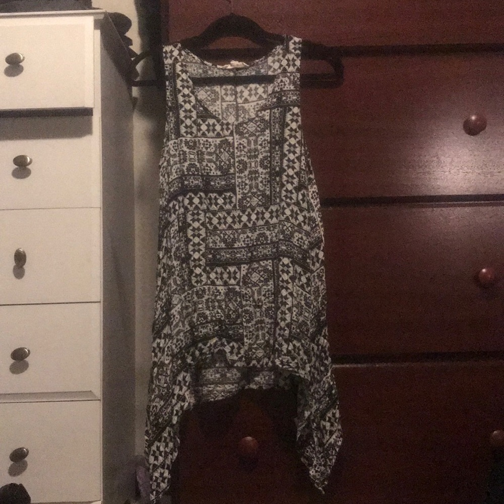 Patterned Tank top